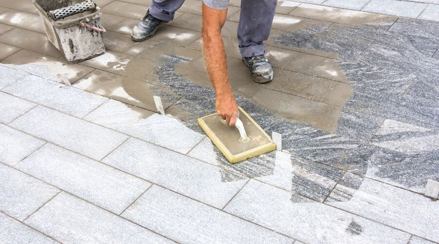 Professional gutter cleaning in Litchfield Park, AZ